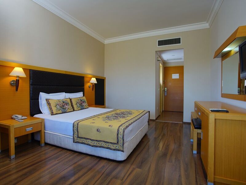 Perre Art Hotel Resort Spa