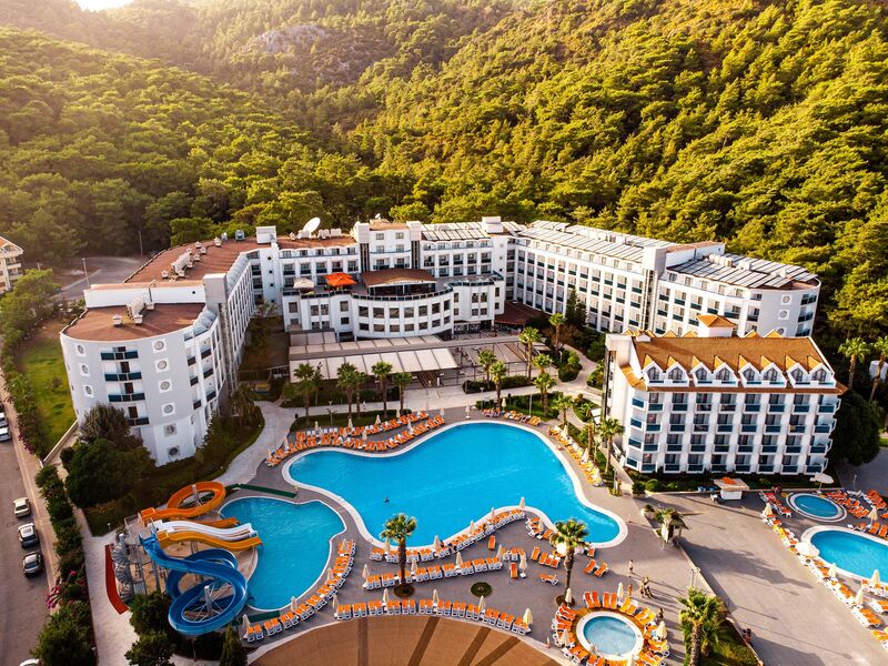 Green Nature Resort & Spa