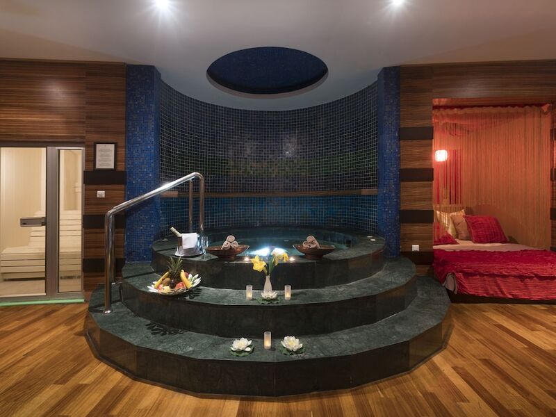 Concorde De Luxe Resort - All Inclusive